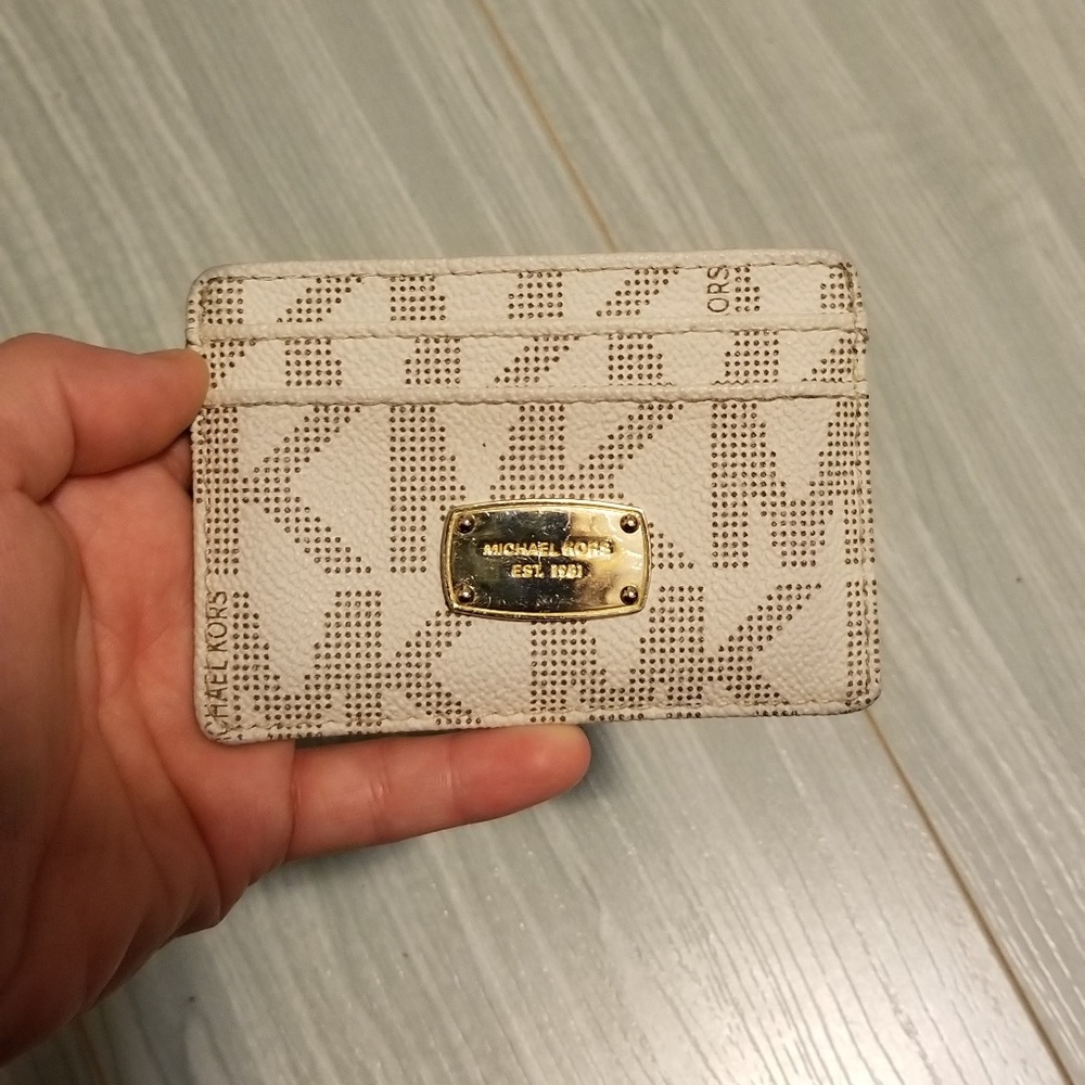 Michael Kors Card Wallet .